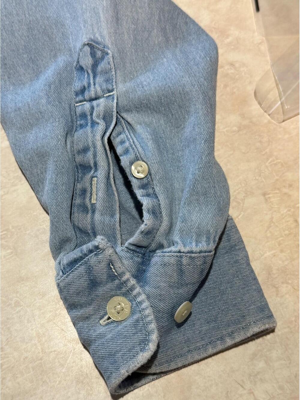 Cutter & Buck Shirt Mens L Light Blue Denim Long Sleeve Button Up Pfizer Logo - Picture 8 of 11